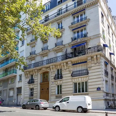 Apartment Lovely Mezzanine Near Buttes Chaumont Park *
